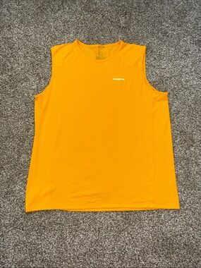 PATAGONIA Men’s Sleeveless Performance Fore Runner Tank Top in Gold